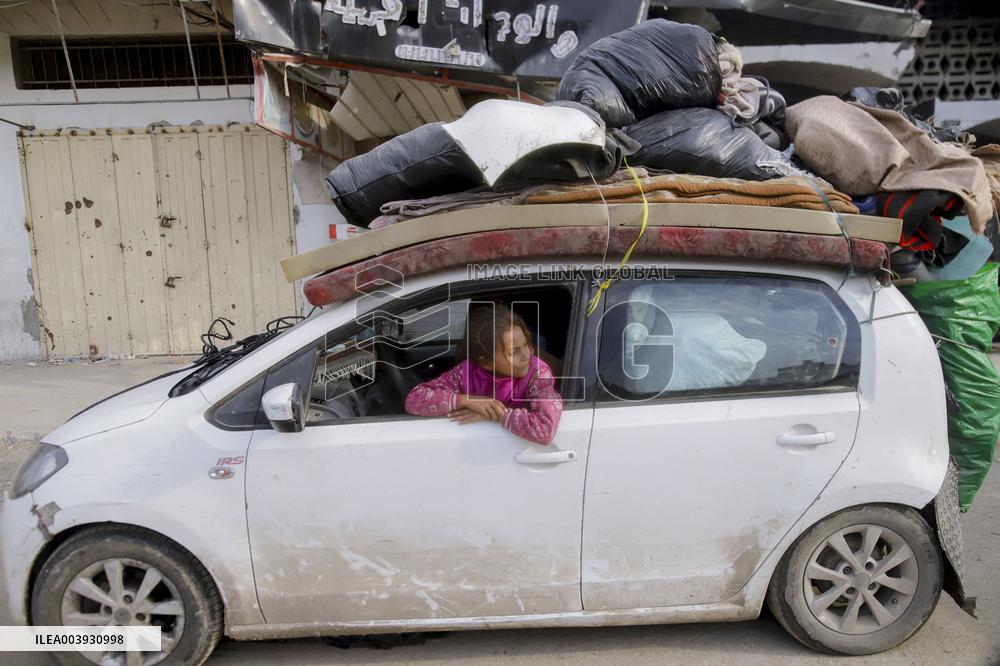Palestinians Returning To Devastated Northern Gaza