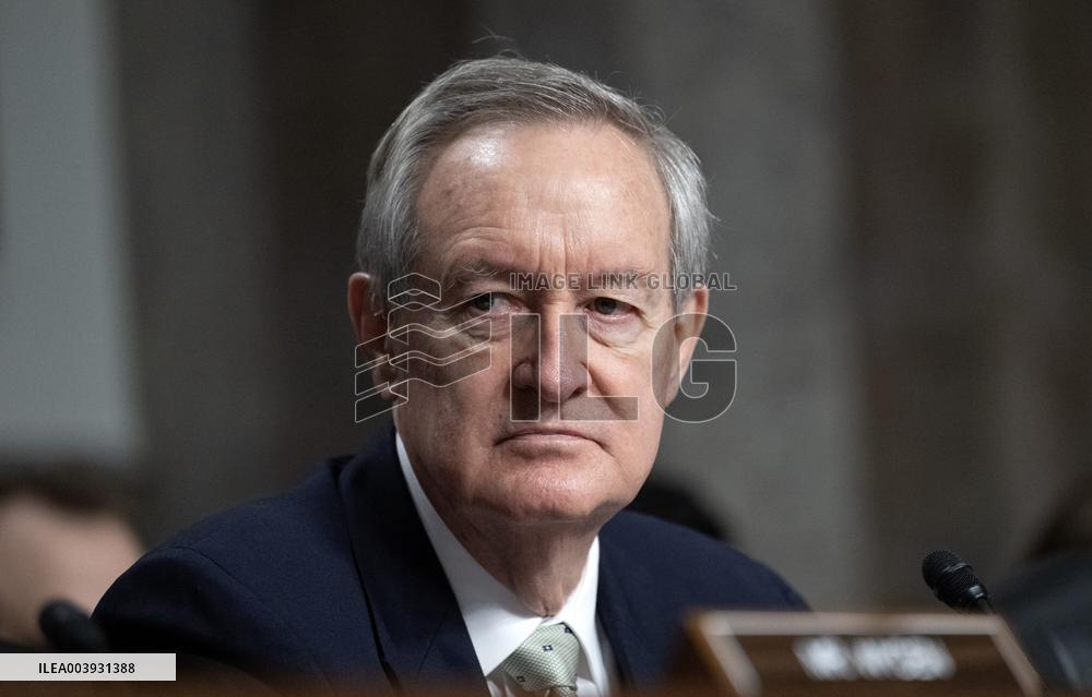 Robert F Kennedy, Jr Confirmation Hearing