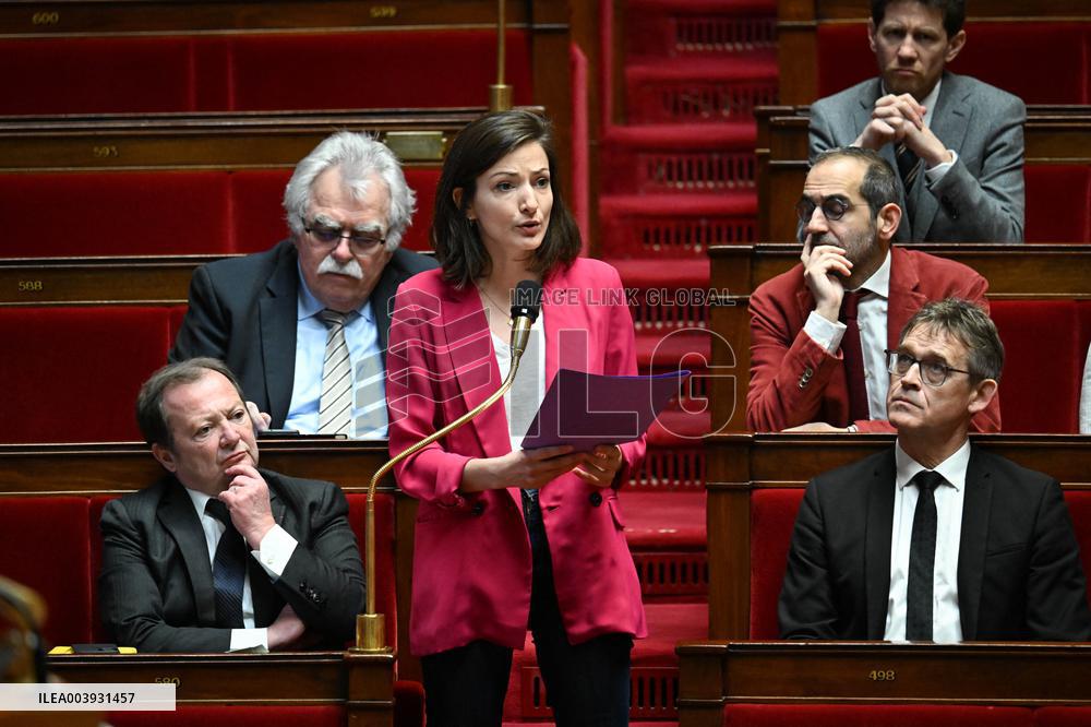 Government Question Session - Paris