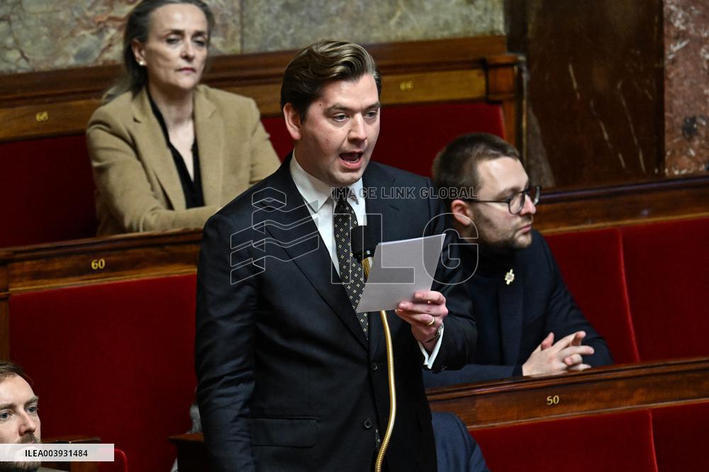 Government Question Session - Paris