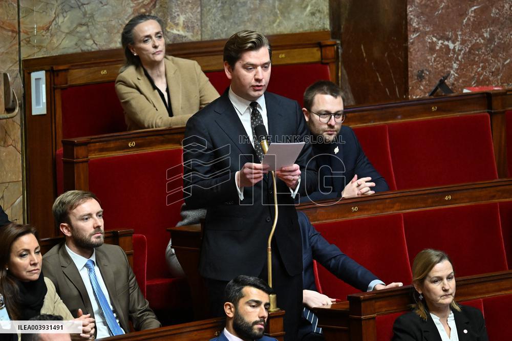 Government Question Session - Paris