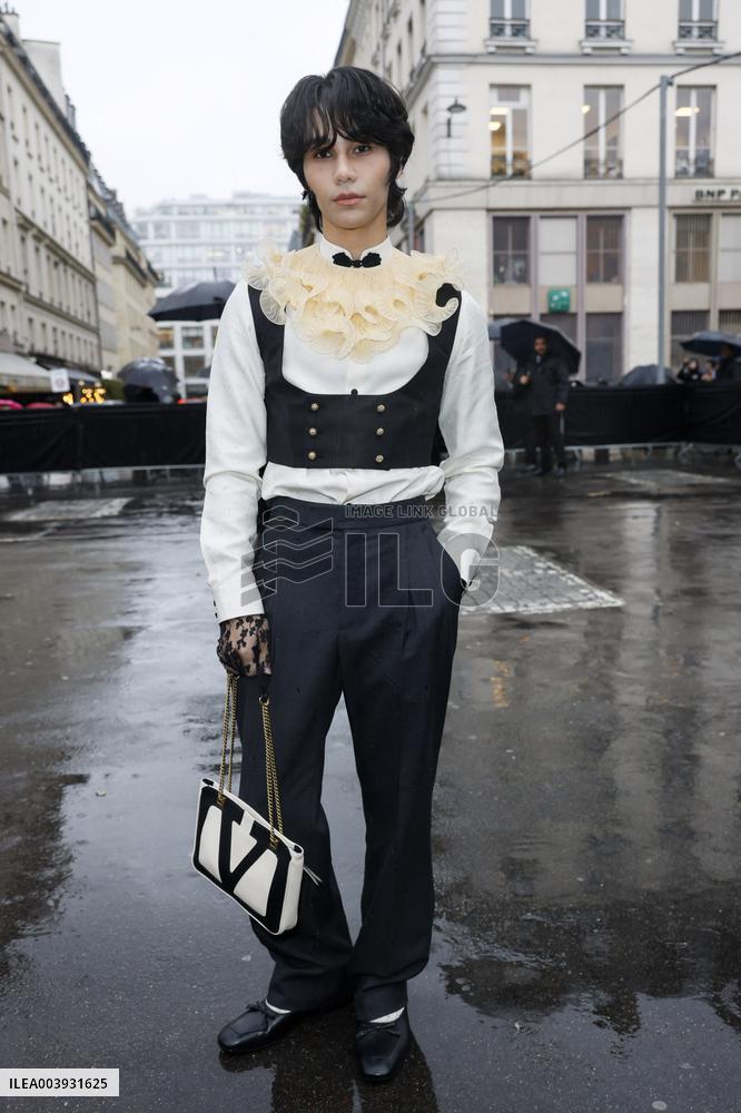 PFW - Valentino Arrivals