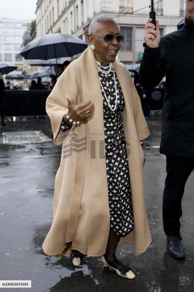 PFW - Valentino Arrivals