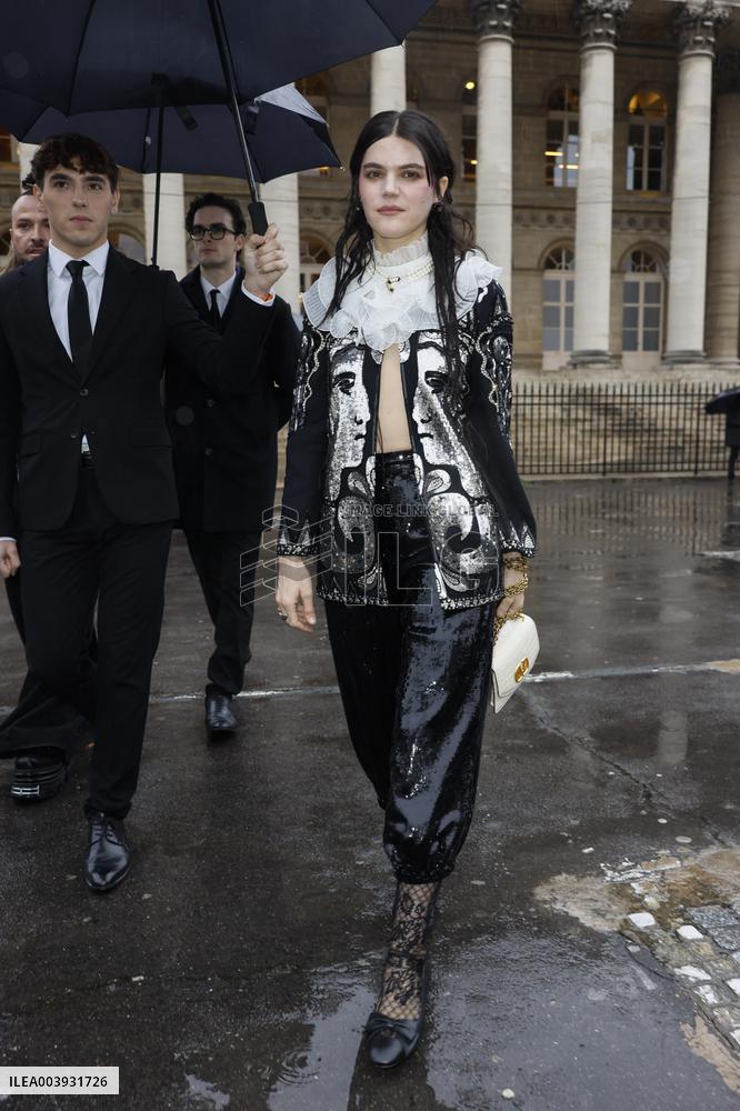 PFW - Valentino Arrivals