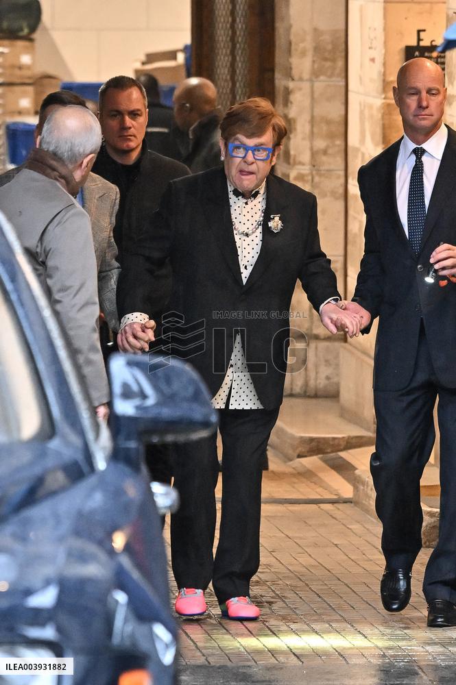 PFW Haute Couture Elton John Exits Valentino Show JR