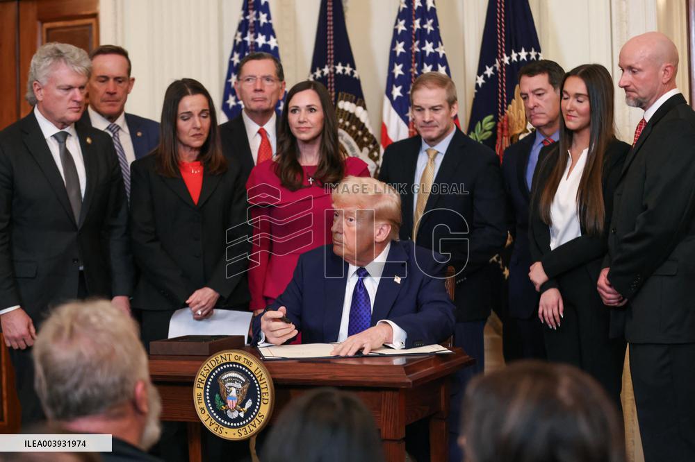 DC: President Trump Signs the Laken Riley Act in the East Room