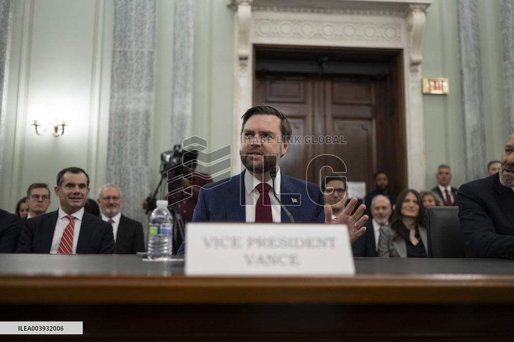 Howard Lutnick Confirmation Hearing