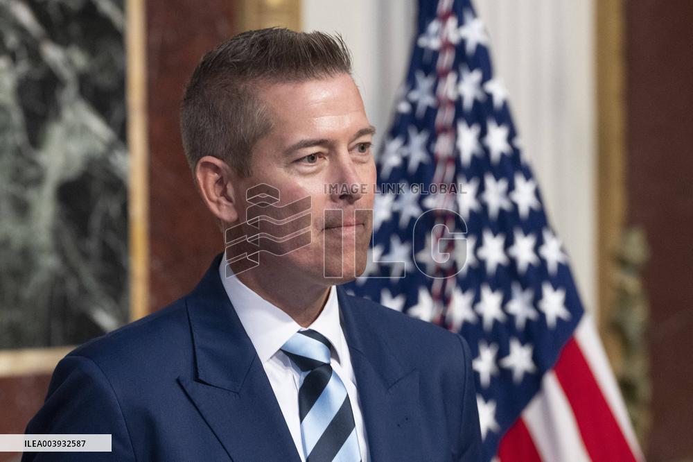 Sean Duffy is sworn-in as United States Secretary of Transportation