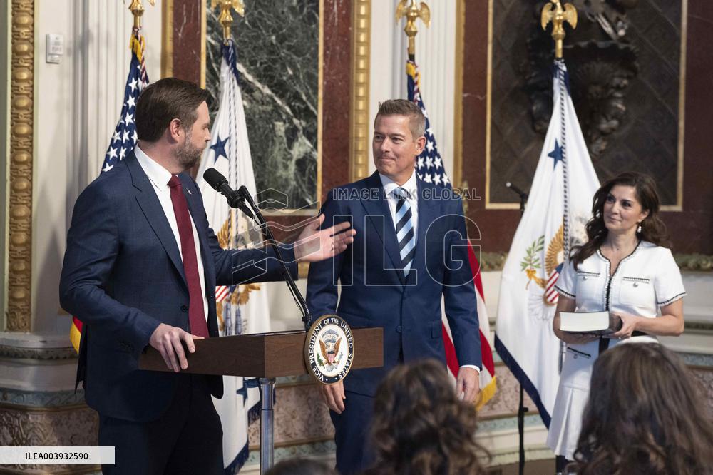 Sean Duffy is sworn-in as United States Secretary of Transportation