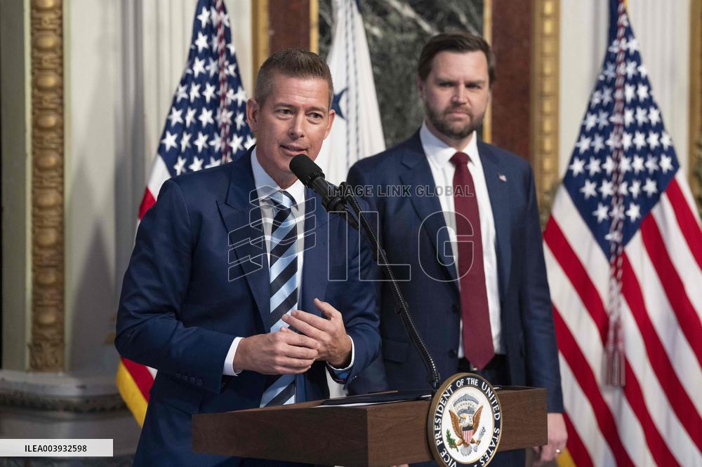 Sean Duffy is sworn-in as United States Secretary of Transportation
