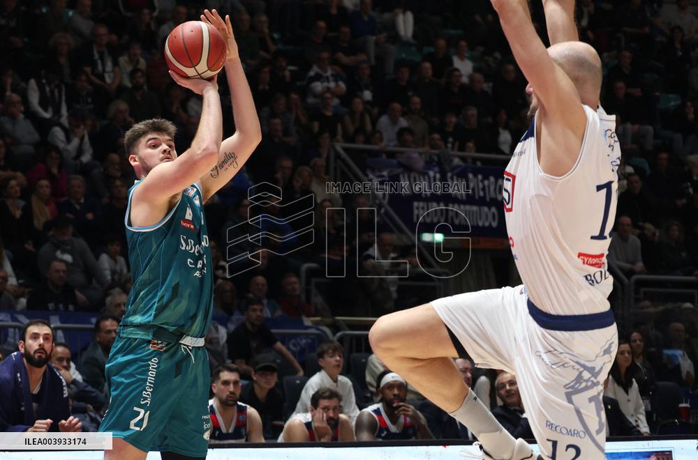 BASKET - Serie A2 - Fortitudo Bologna vs Cantu