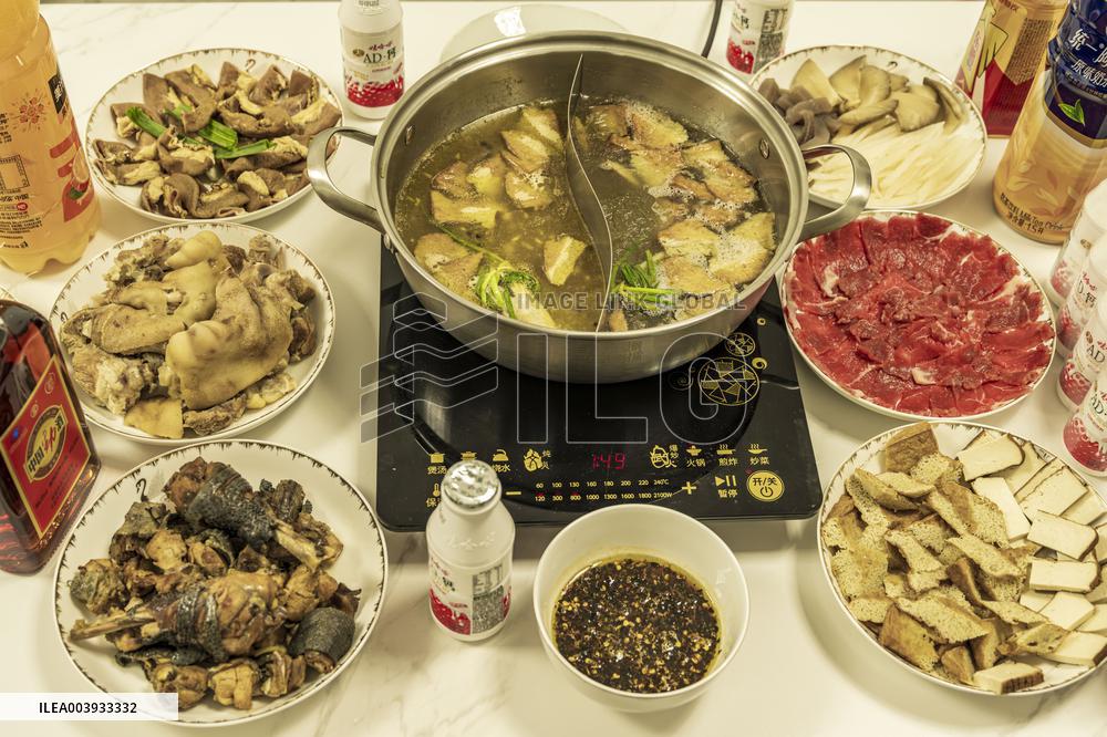 Dinners on Chinese Lunar New Year's Eve