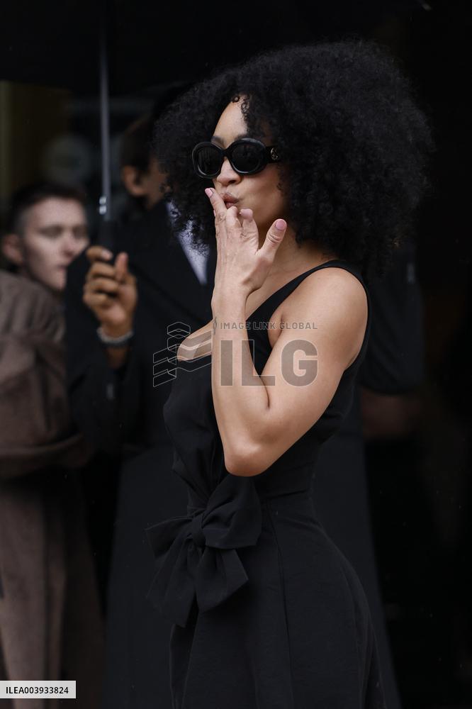 PFW - Elie Saab Arrivals