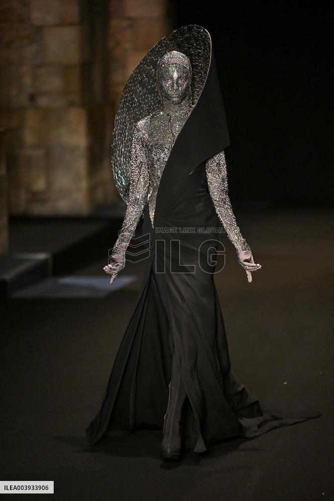 PFW - Gaurav Gupta Runway