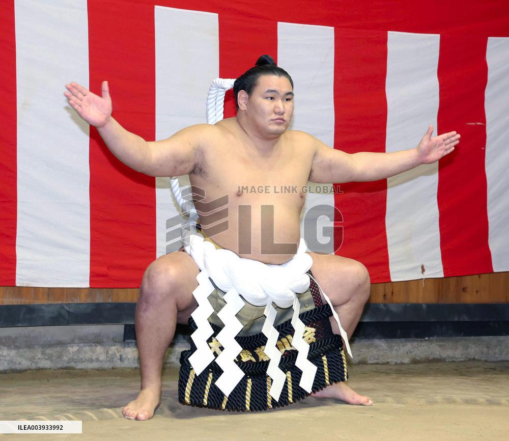 Sumo: New grand champion Hoshoryu