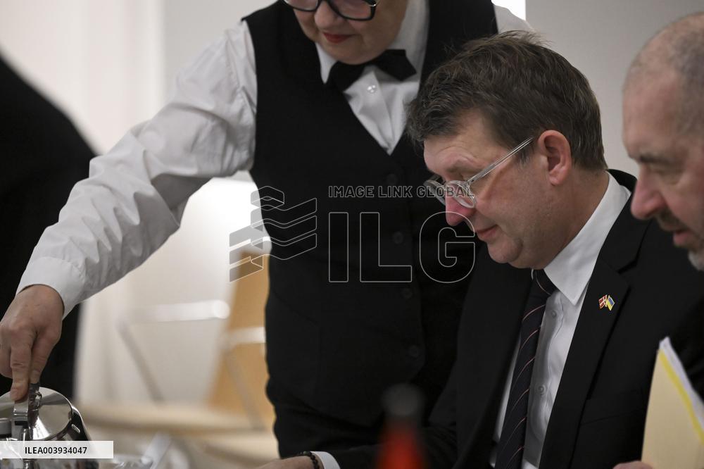 Nordefco - Nordic defence ministers to meet in Helsinki