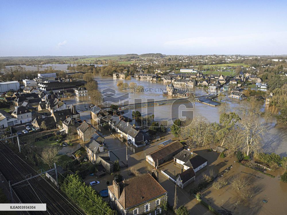 Ille Et Vilaine Hit By Historical Flooding