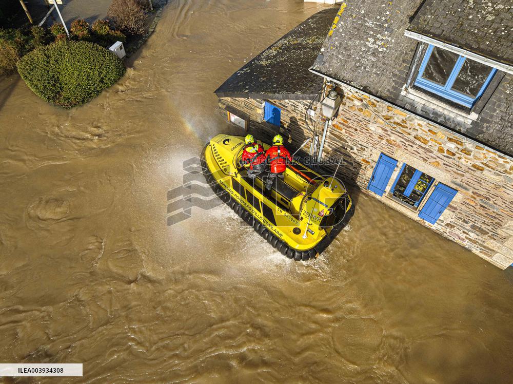 Ille Et Vilaine Hit By Historical Flooding