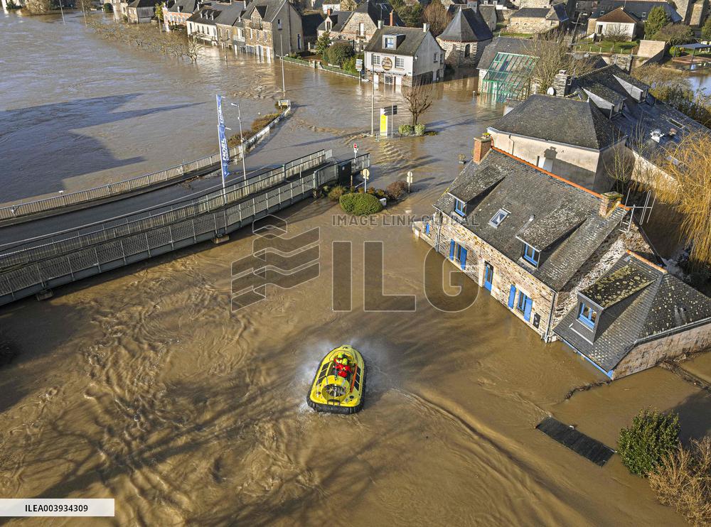 Ille Et Vilaine Hit By Historical Flooding