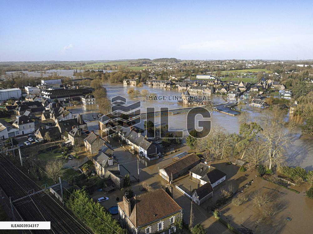 Ille Et Vilaine Hit By Historical Flooding