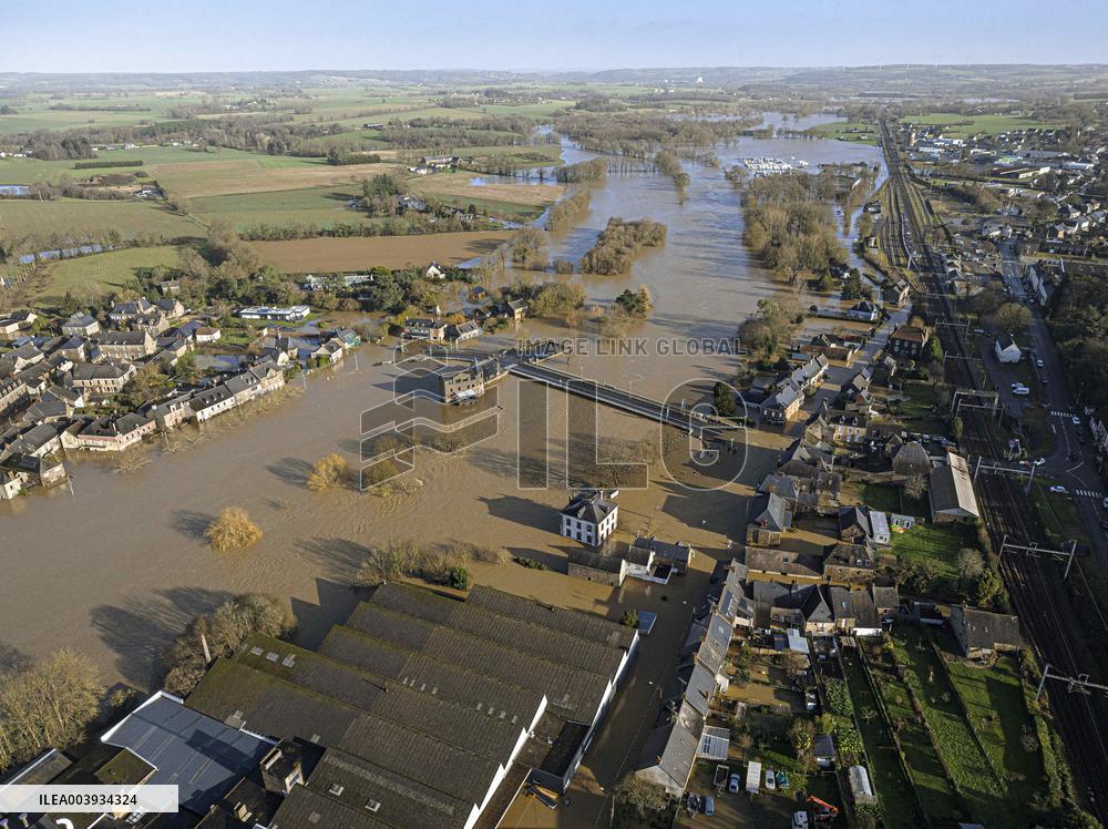 Ille Et Vilaine Hit By Historical Flooding