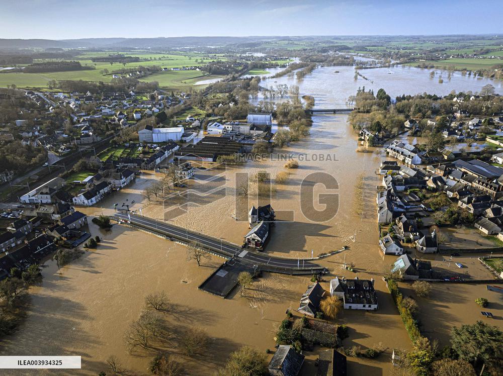 Ille Et Vilaine Hit By Historical Flooding
