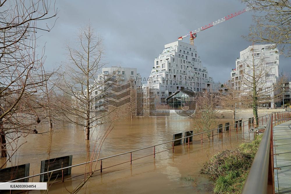 Ille Et Vilaine Hit By Historical Flooding