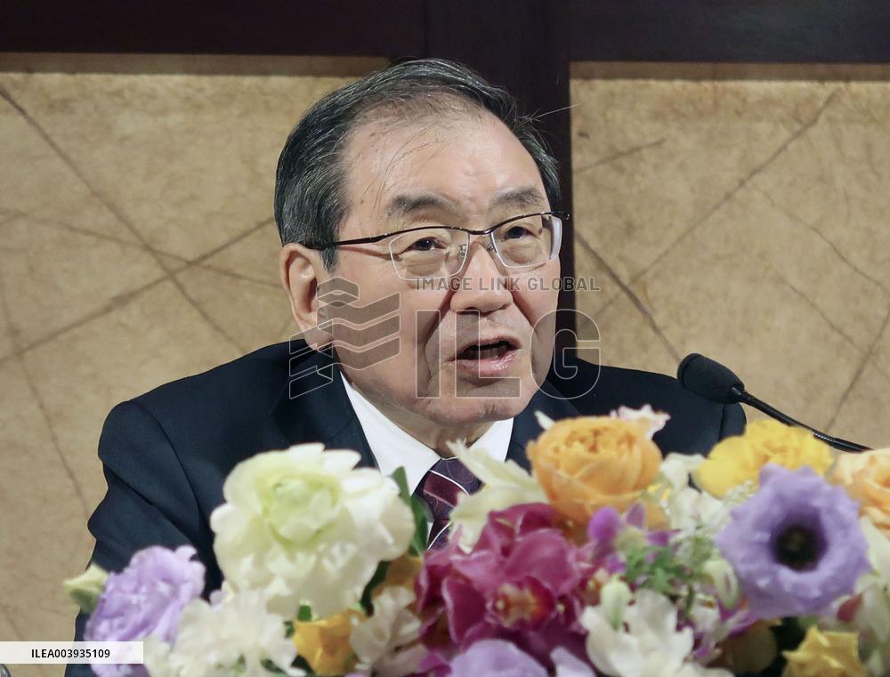 Keidanren chairman Tokura
