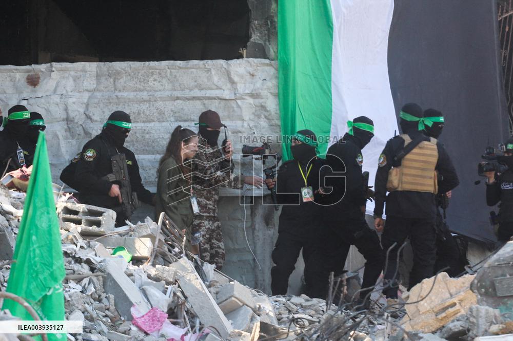 Israeli Soldier Agam Berger Released by Hamas - Gaza