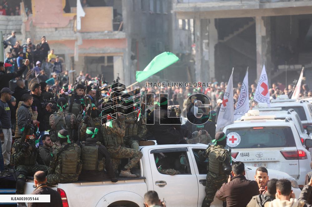 Israeli Soldier Agam Berger Released by Hamas - Gaza