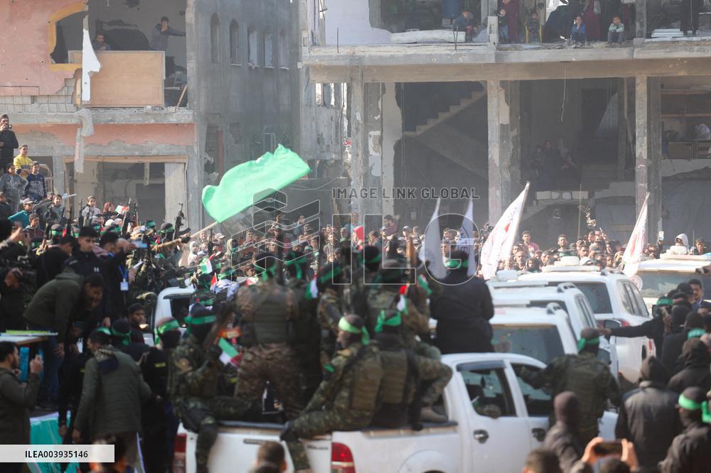 Israeli Soldier Agam Berger Released by Hamas - Gaza