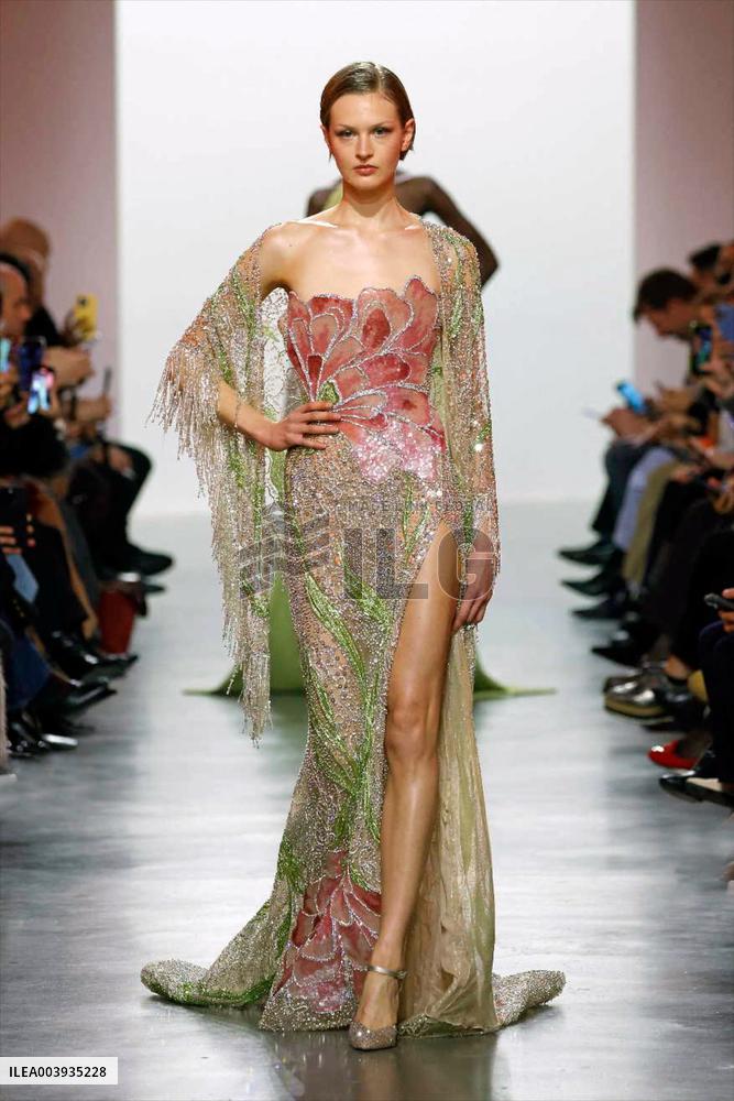 PFW -  Elie Saab Runway