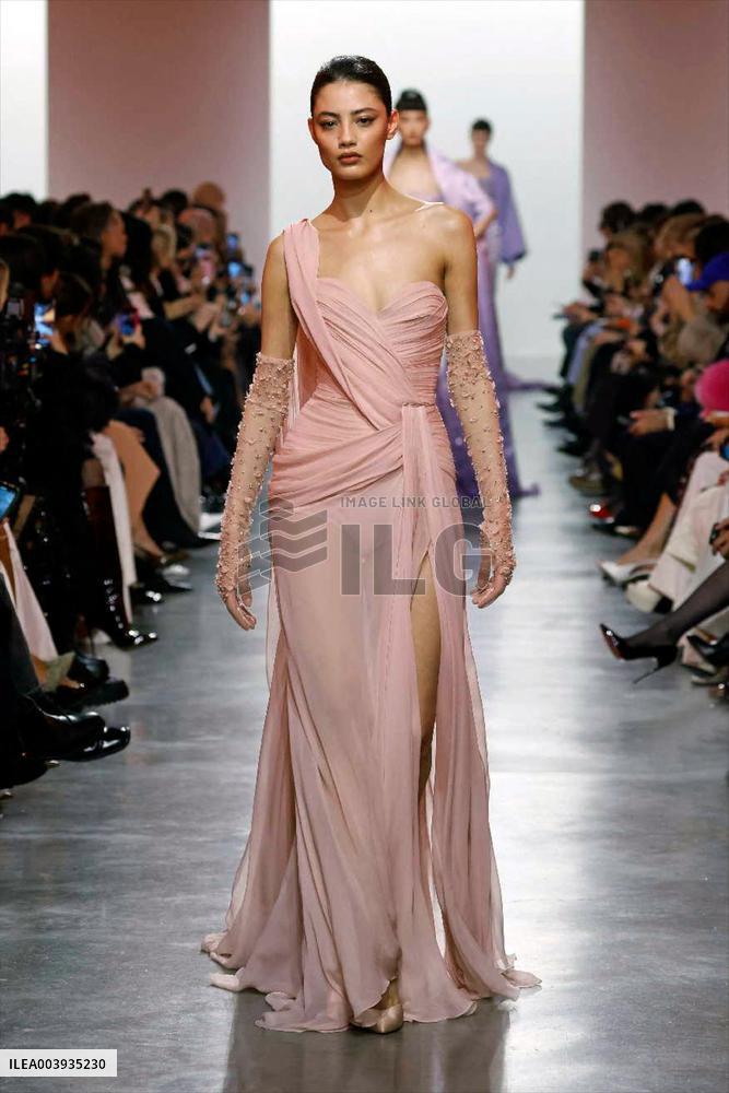 PFW -  Elie Saab Runway