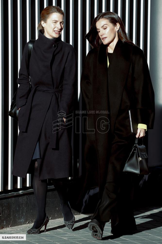 Queen Letizia During A Working Meeting - Madrid