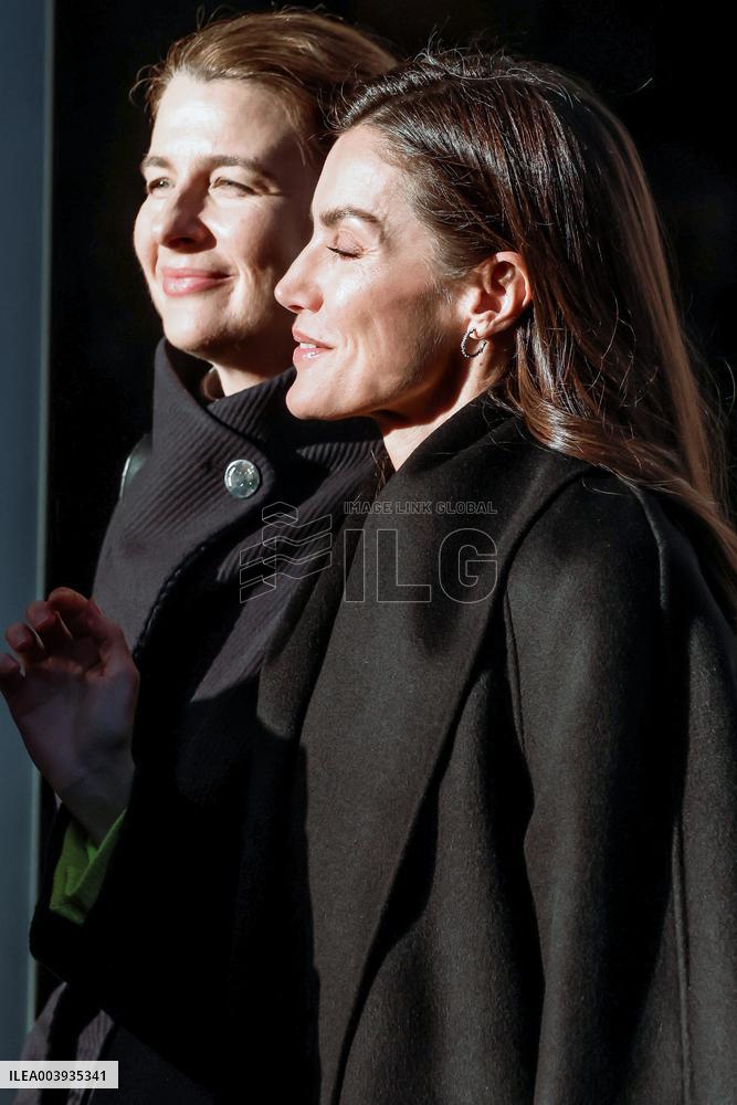 Queen Letizia During A Working Meeting - Madrid