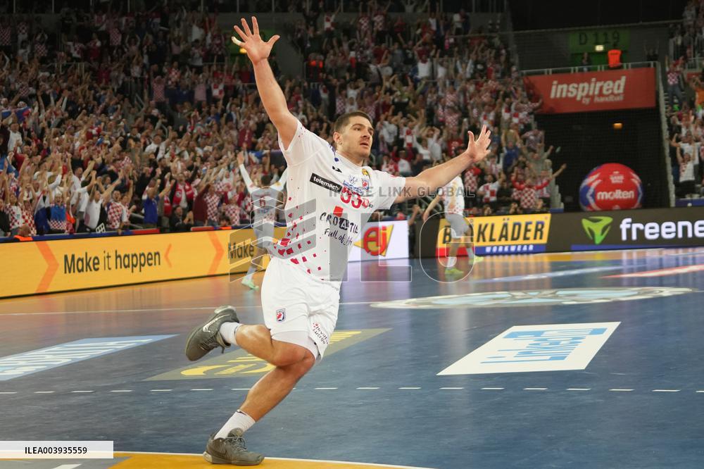 Handball - IHF Men's World Championship Croatia v Hungary
