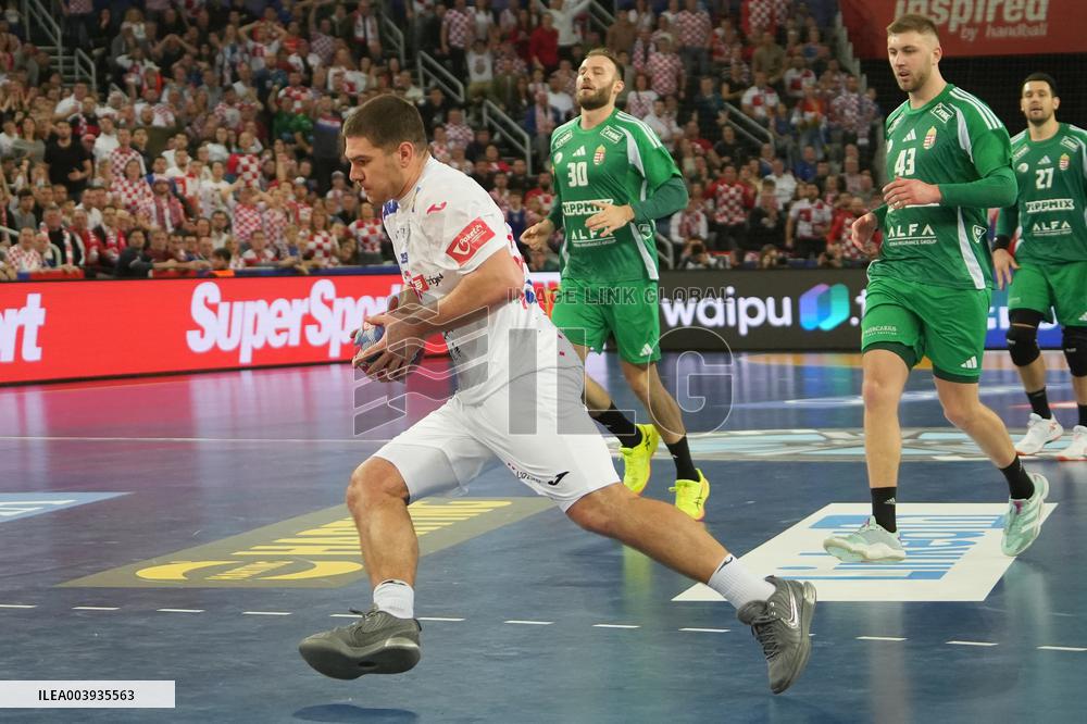 Handball - IHF Men's World Championship Croatia v Hungary