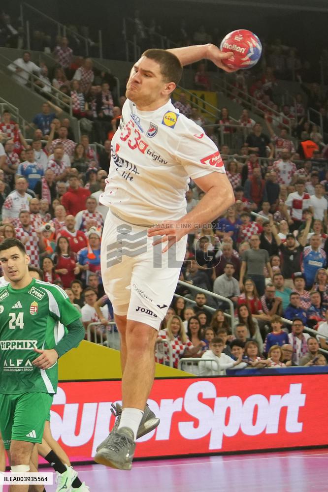 Handball - IHF Men's World Championship Croatia v Hungary