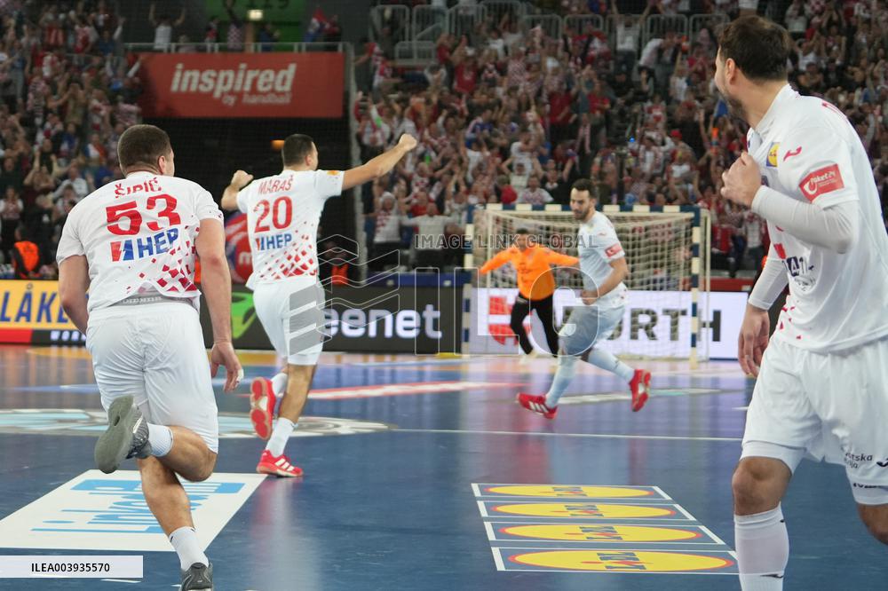 Handball - IHF Men's World Championship Croatia v Hungary