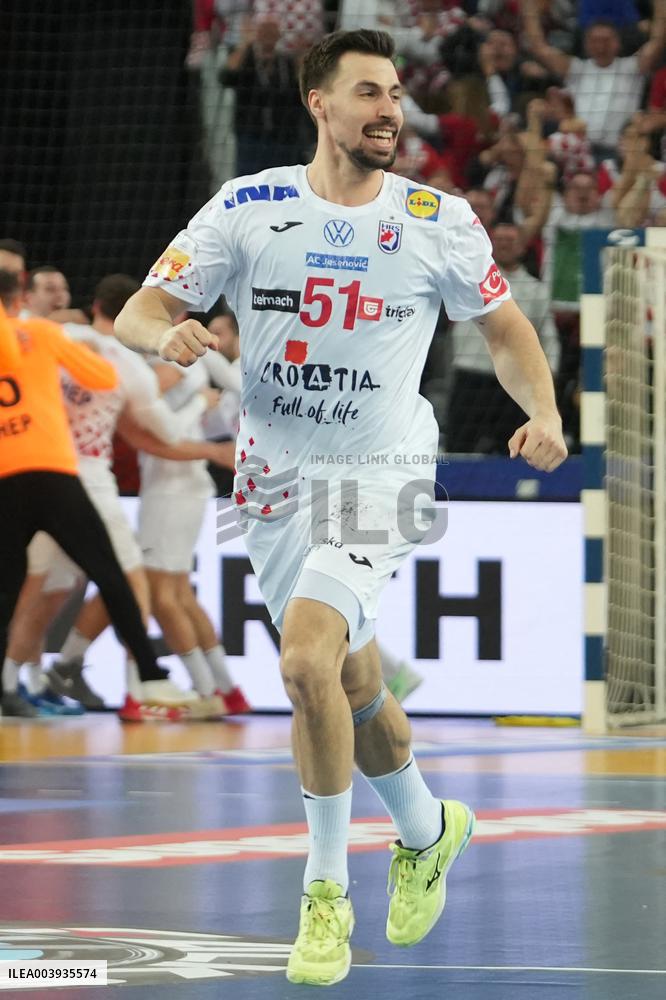 Handball - IHF Men's World Championship Croatia v Hungary