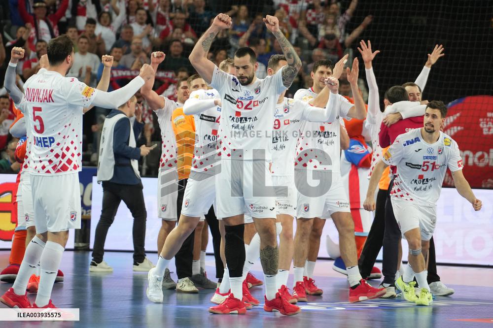 Handball - IHF Men's World Championship Croatia v Hungary