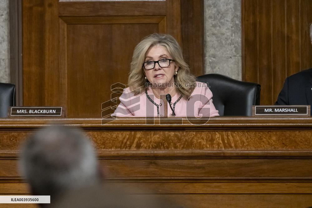 Robert F Kennedy, Jr Confirmation Hearing