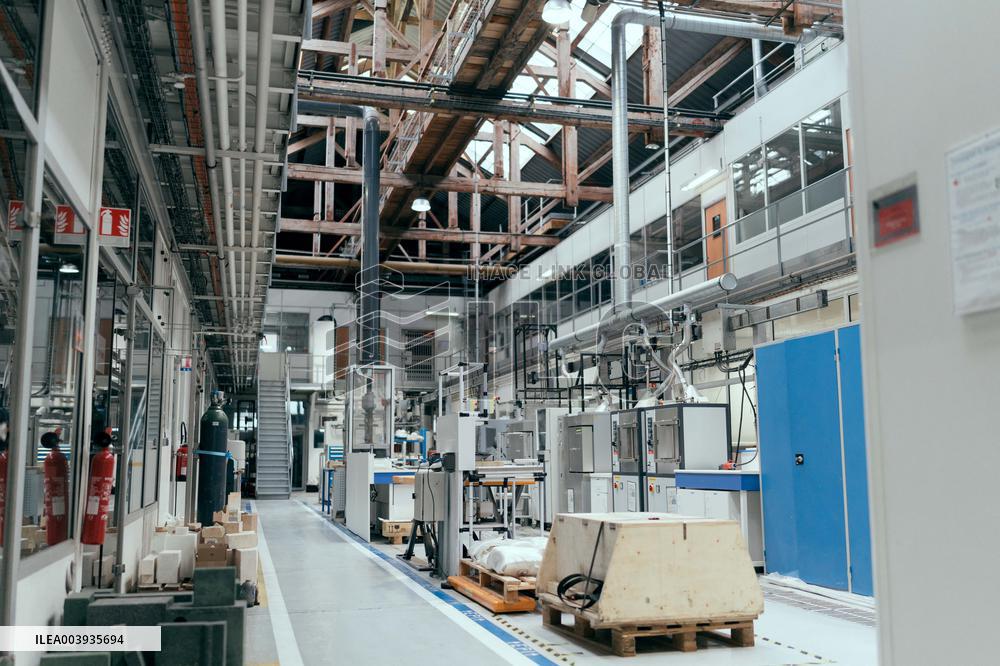 Illustration of Saint-Gobain Research Building - Aubervilliers AJ