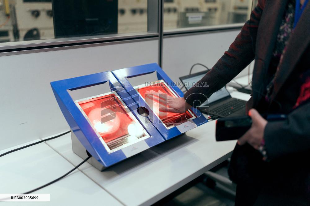 Illustration of Saint-Gobain Research Building - Aubervilliers AJ