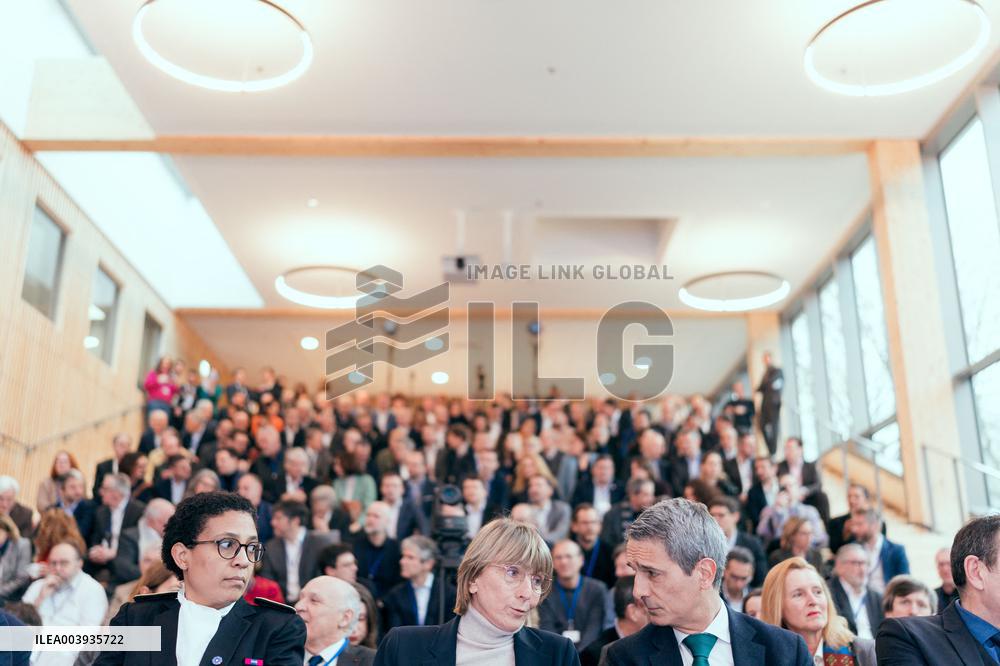 Inauguration of the New Saint-Gobain Building - Aubervilliers AJ