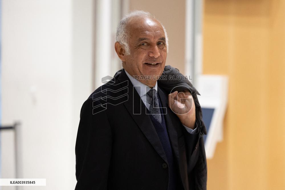 Trial for illegal campaign financing from Lybia - Paris RL