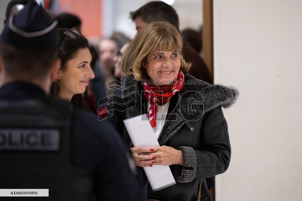 Trial for illegal campaign financing from Lybia - Paris RL