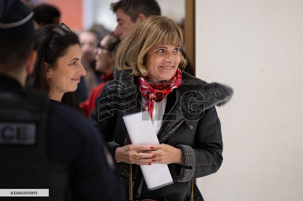 Trial for illegal campaign financing from Lybia - Paris RL