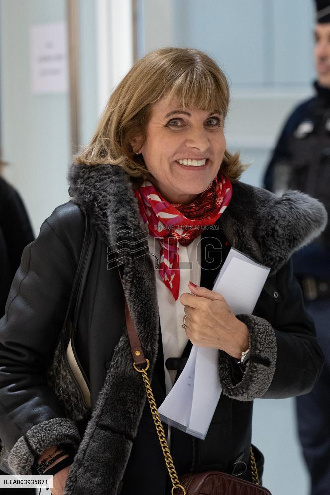 Trial for illegal campaign financing from Lybia - Paris RL