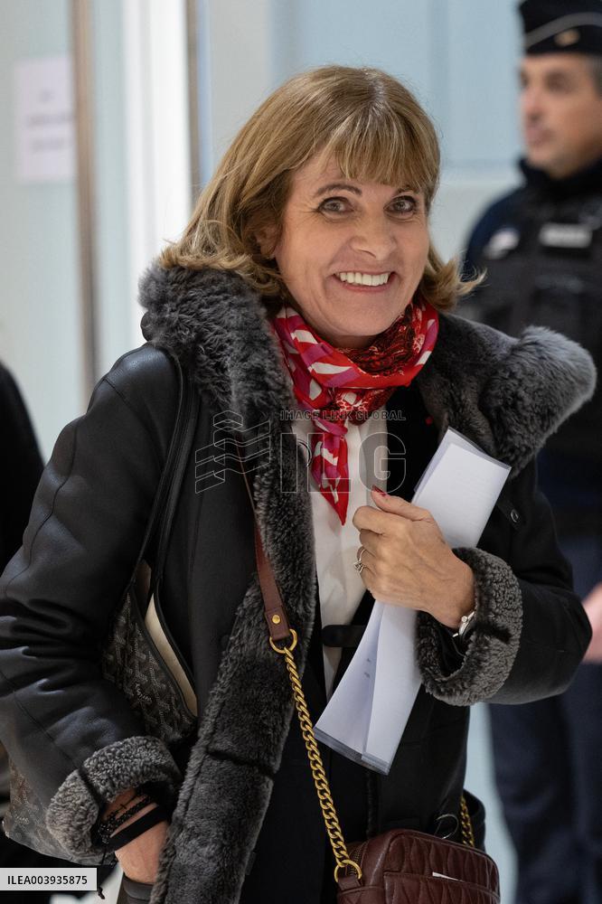 Trial for illegal campaign financing from Lybia - Paris RL